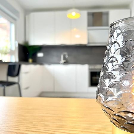 Comfy Apartment Mit Garten In Koeln Buitenkant foto