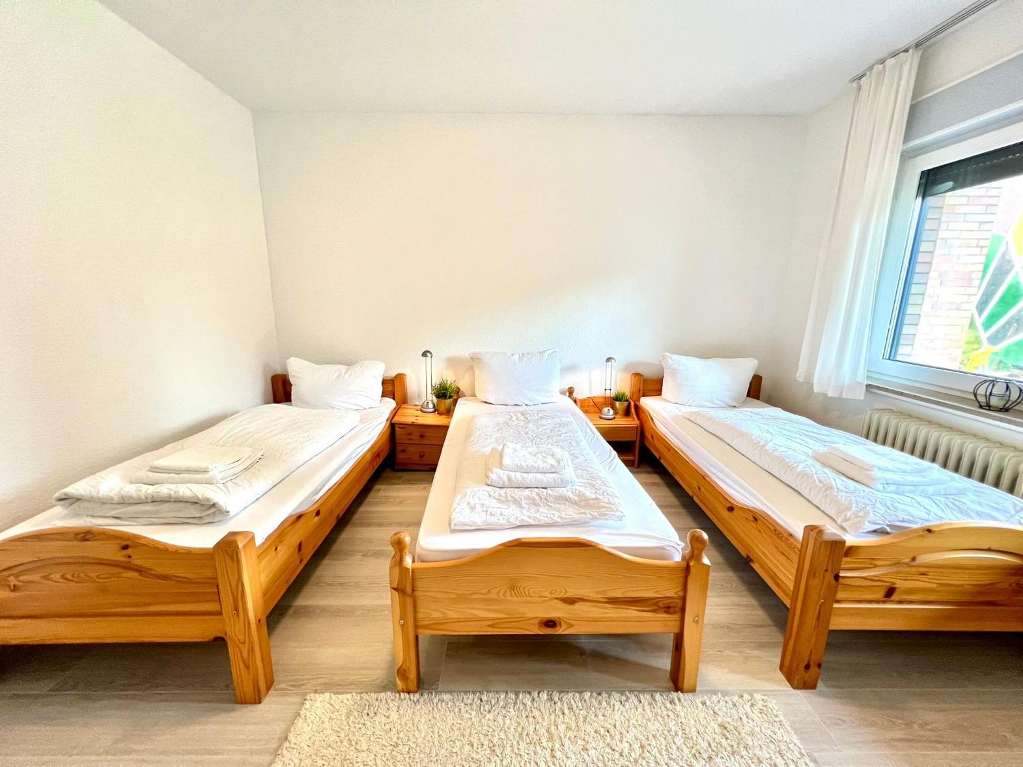 Comfy Apartment Mit Garten In Koeln Buitenkant foto